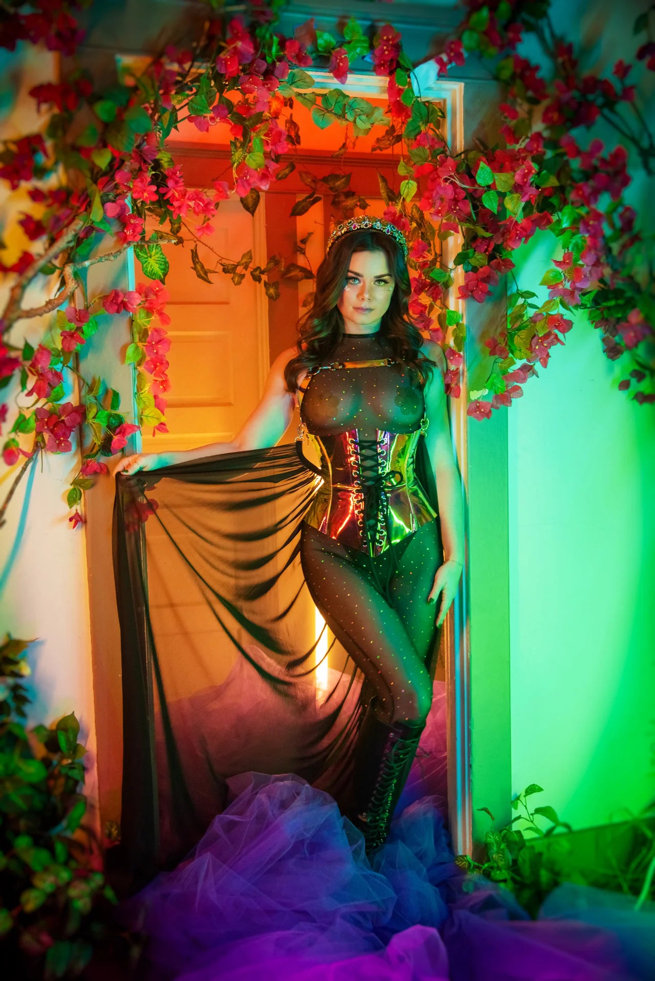 HOLOGRAPHIC VINYL WAIST CINCHER