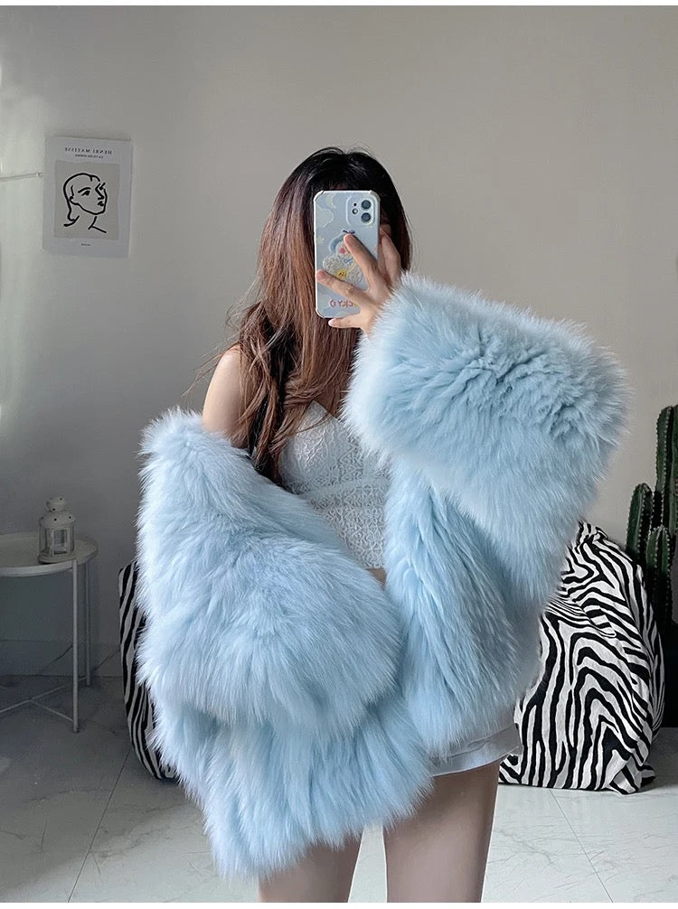 Winter Shaggy Hairy Thick Warm Soft Colored Faux Fur Jacket Women with Hood Bat Sleeved Loose Casual Designer Clothes