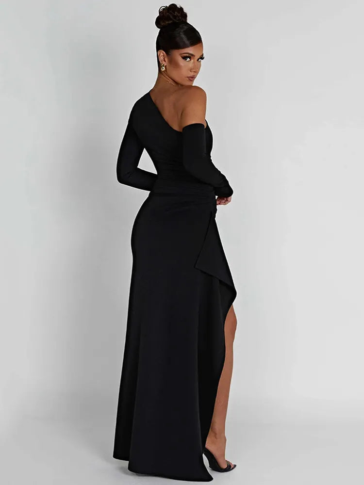 "Sleek Sophistication" One-Shoulder Black Maxi Dress - The Epitome of Evening Glamour
