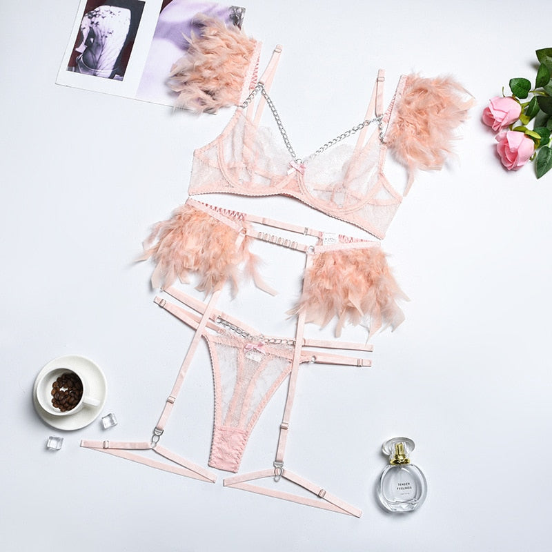 3-Piece Lace Feather Exotic Set