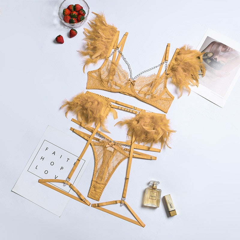 3-Piece Lace Feather Exotic Set